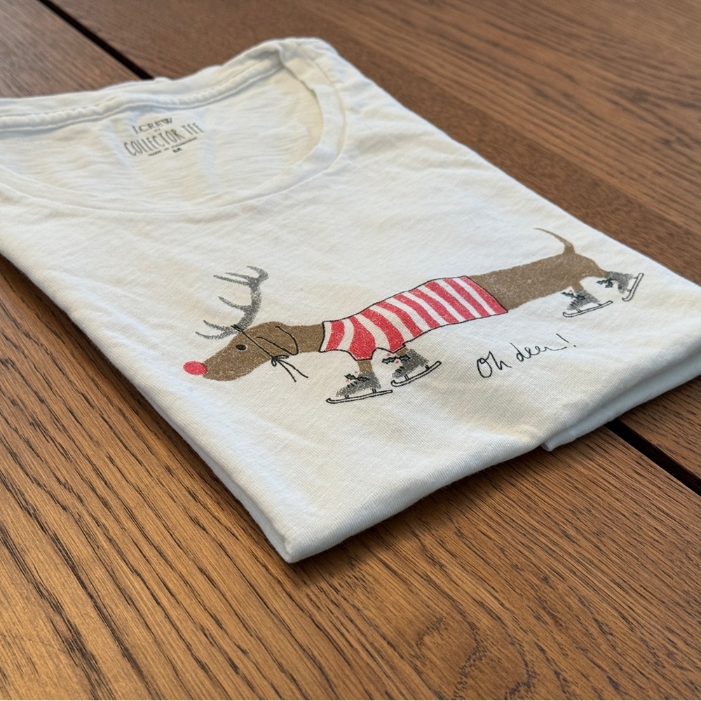 JCrew White Tee with Skating Reindeer🎄🦌⛸️